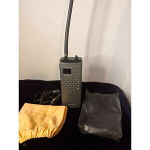GE CITIZENS BAND 40 CHANNEL HAND HELD TRANSCEIVER MODEL #3-5980A